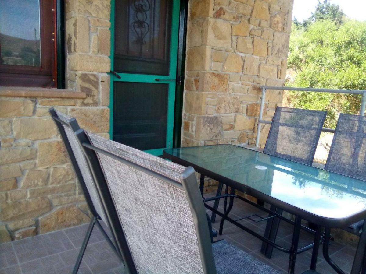 Stone House Of Panos Βίλα Kornos Εξωτερικό φωτογραφία